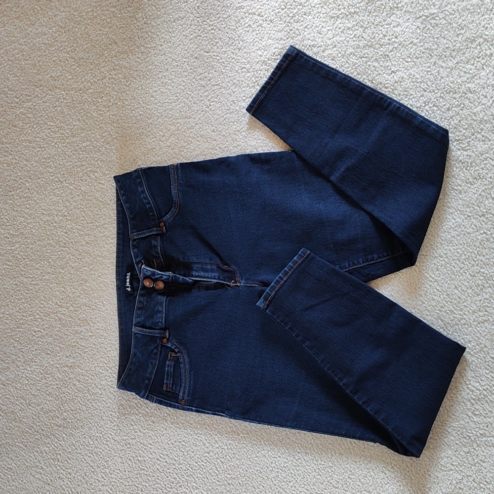 Dark wash high-waisted tapered leg jeans by d James.